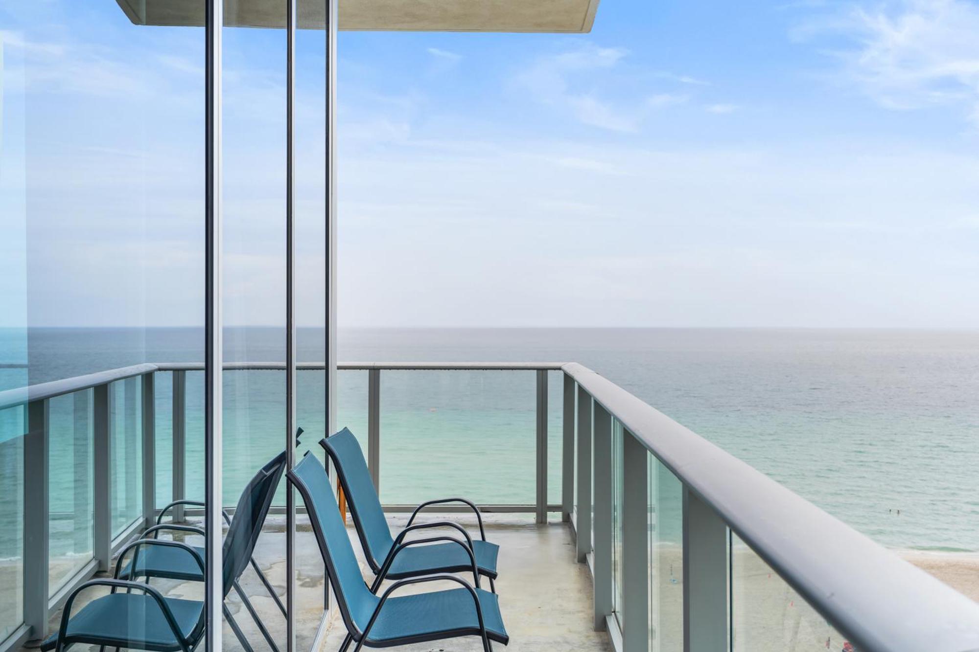 Appartement Discover The Magic Of Lyfe And Residences *