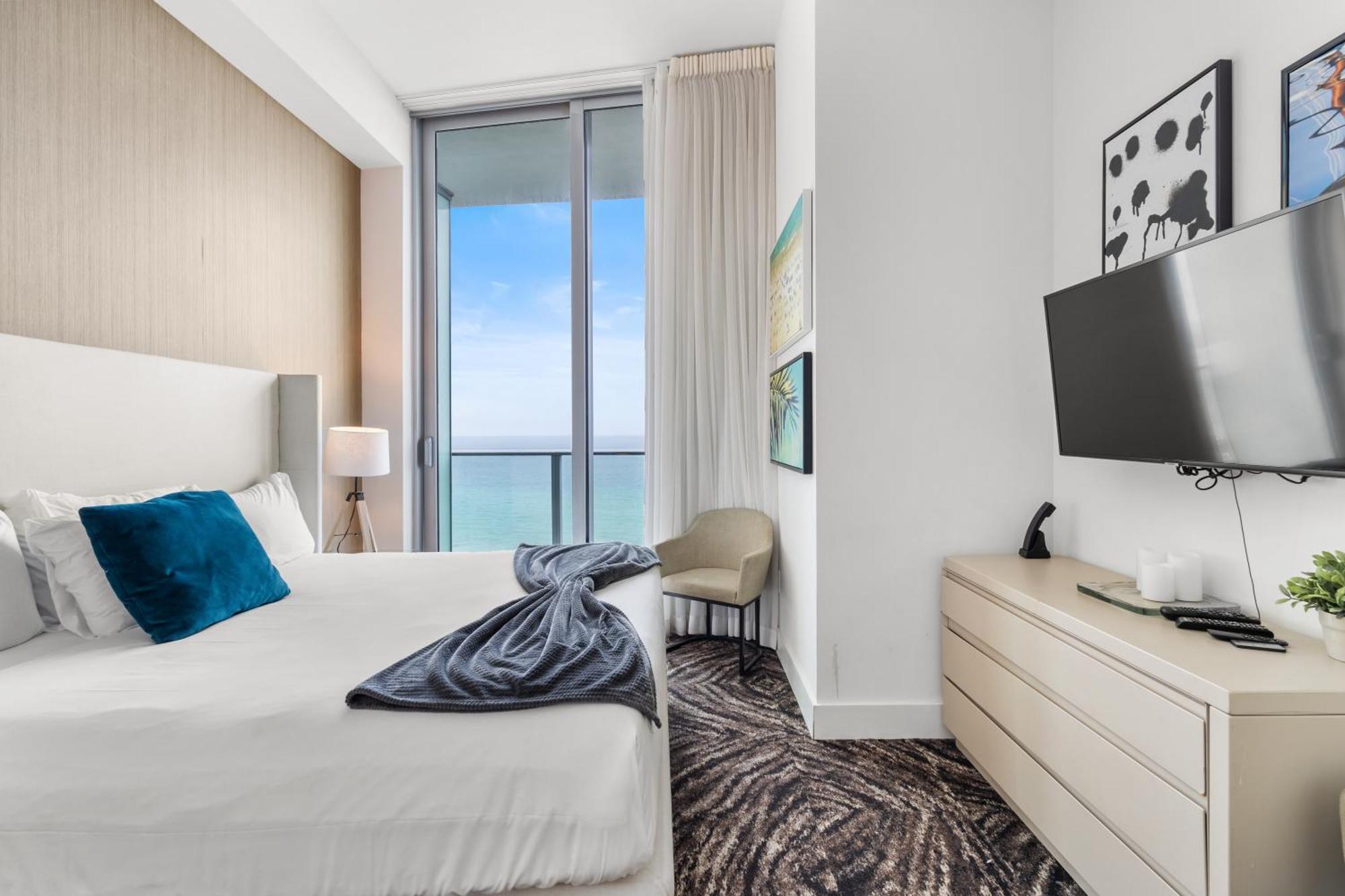 Appartement Discover The Magic Of Lyfe And Residences Hollywood