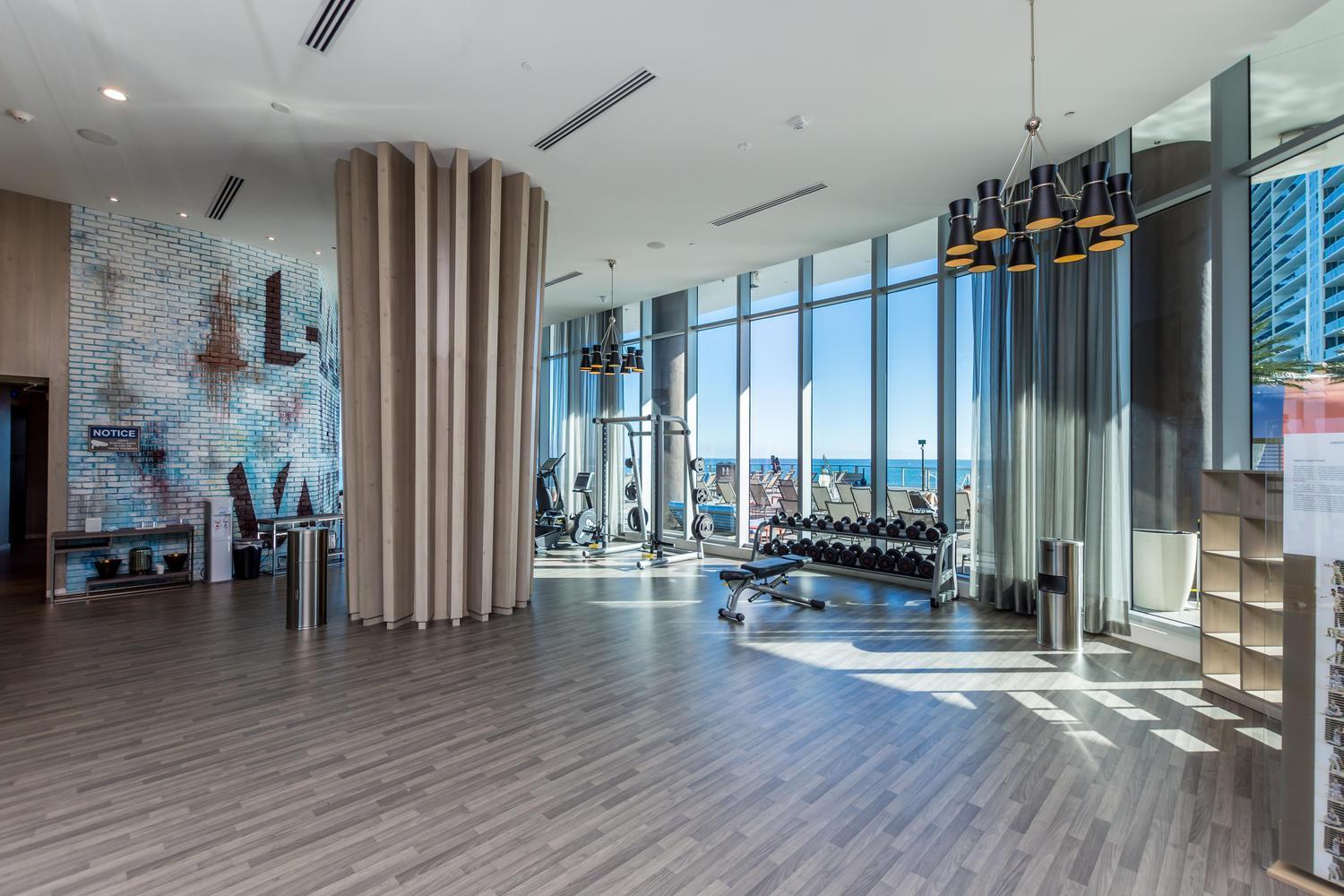 Appartement Discover The Magic Of Lyfe And Residences Hollywood