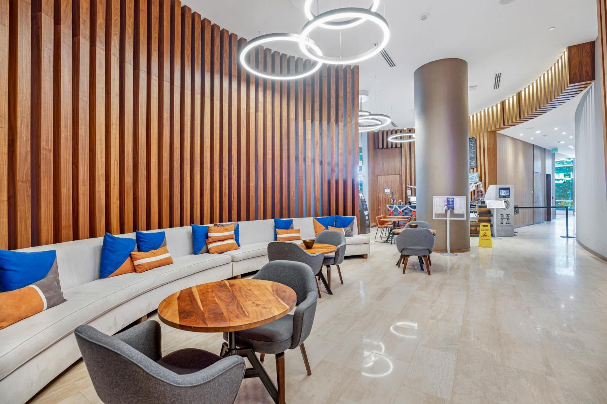 Discover The Magic Of Lyfe And Residences Appartement Hollywood